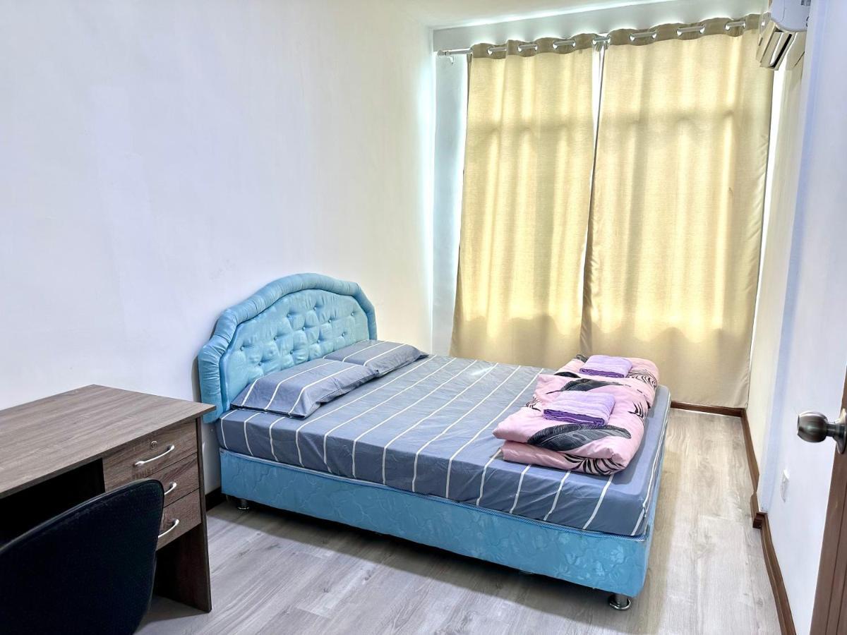 Springfield 3-Storey Cheerful Townhouse #Yoyo Homestay Сандакан Экстерьер фото