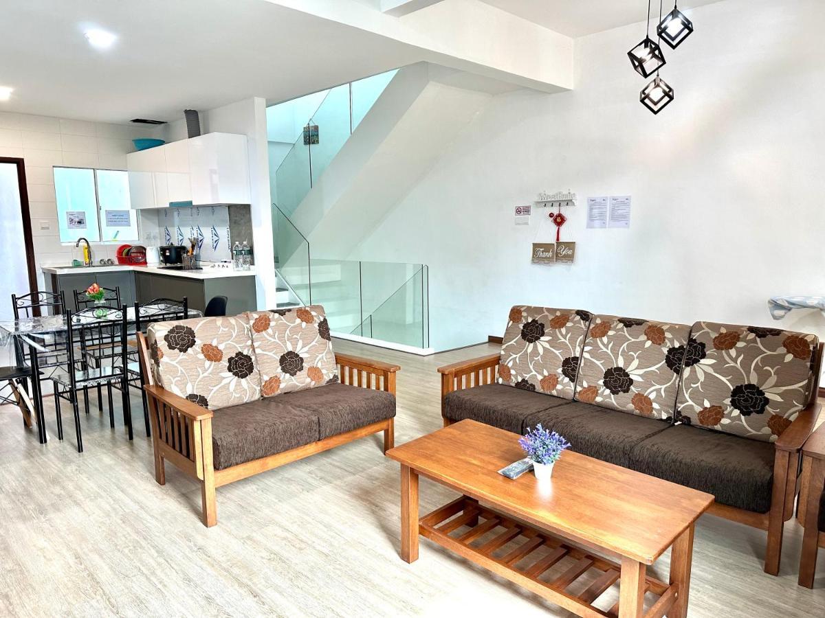 Springfield 3-Storey Cheerful Townhouse #Yoyo Homestay Сандакан Экстерьер фото